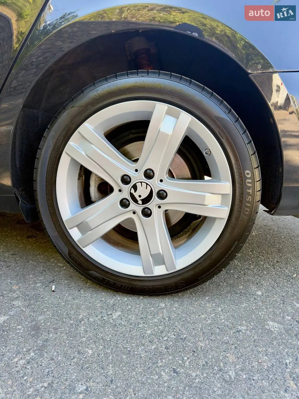 2010 Skoda Superb - мініатюра 12