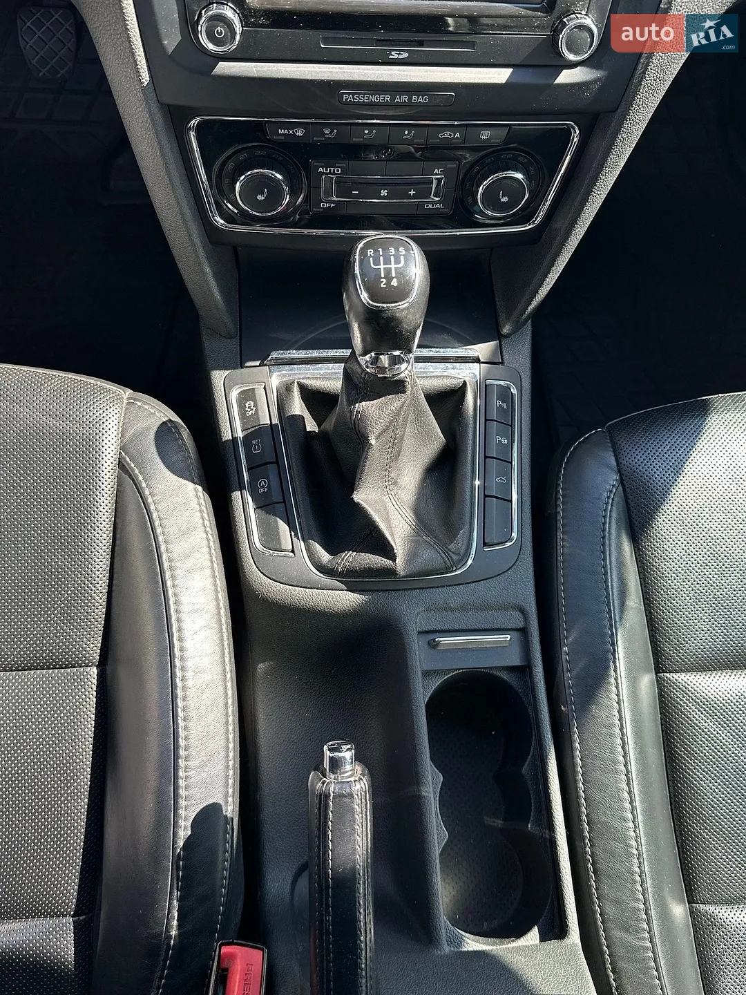 2012 Skoda Superb - мініатюра 47