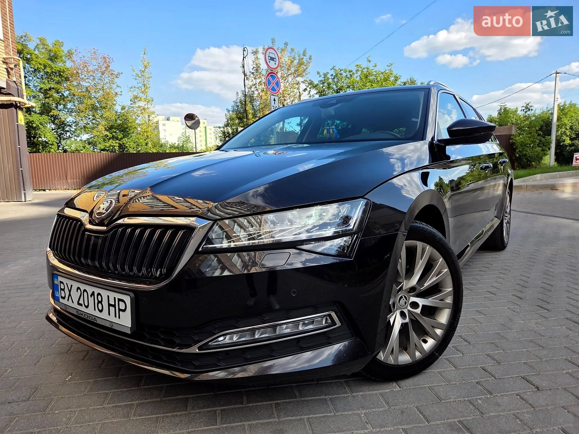 2019 Skoda Superb - мініатюра 8
