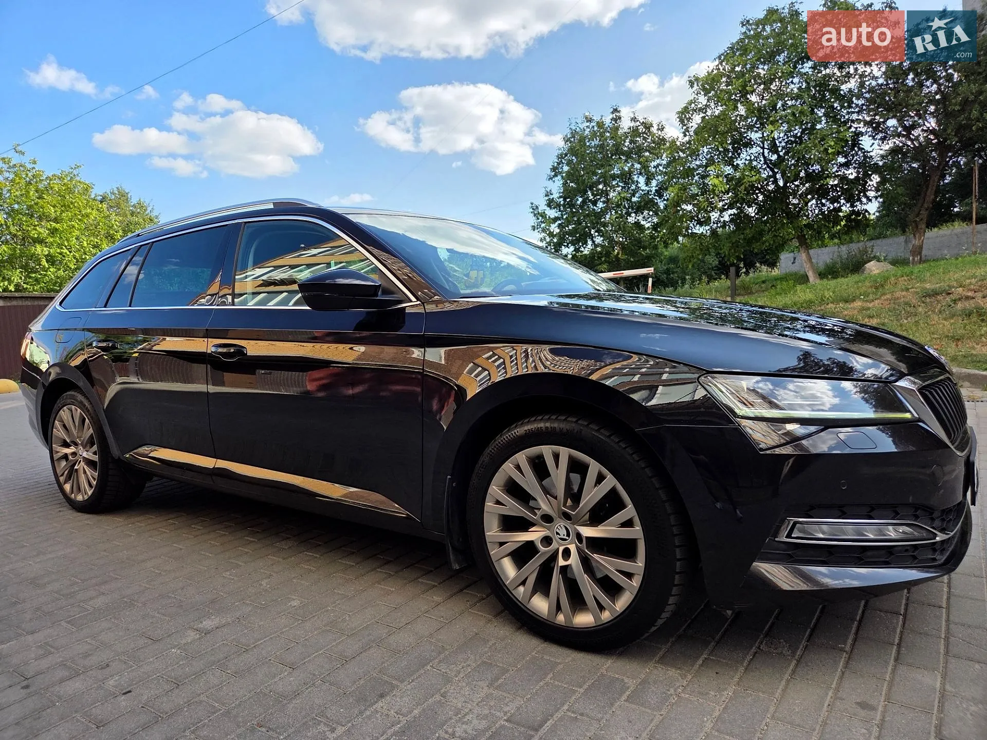 2019 Skoda Superb - мініатюра 4