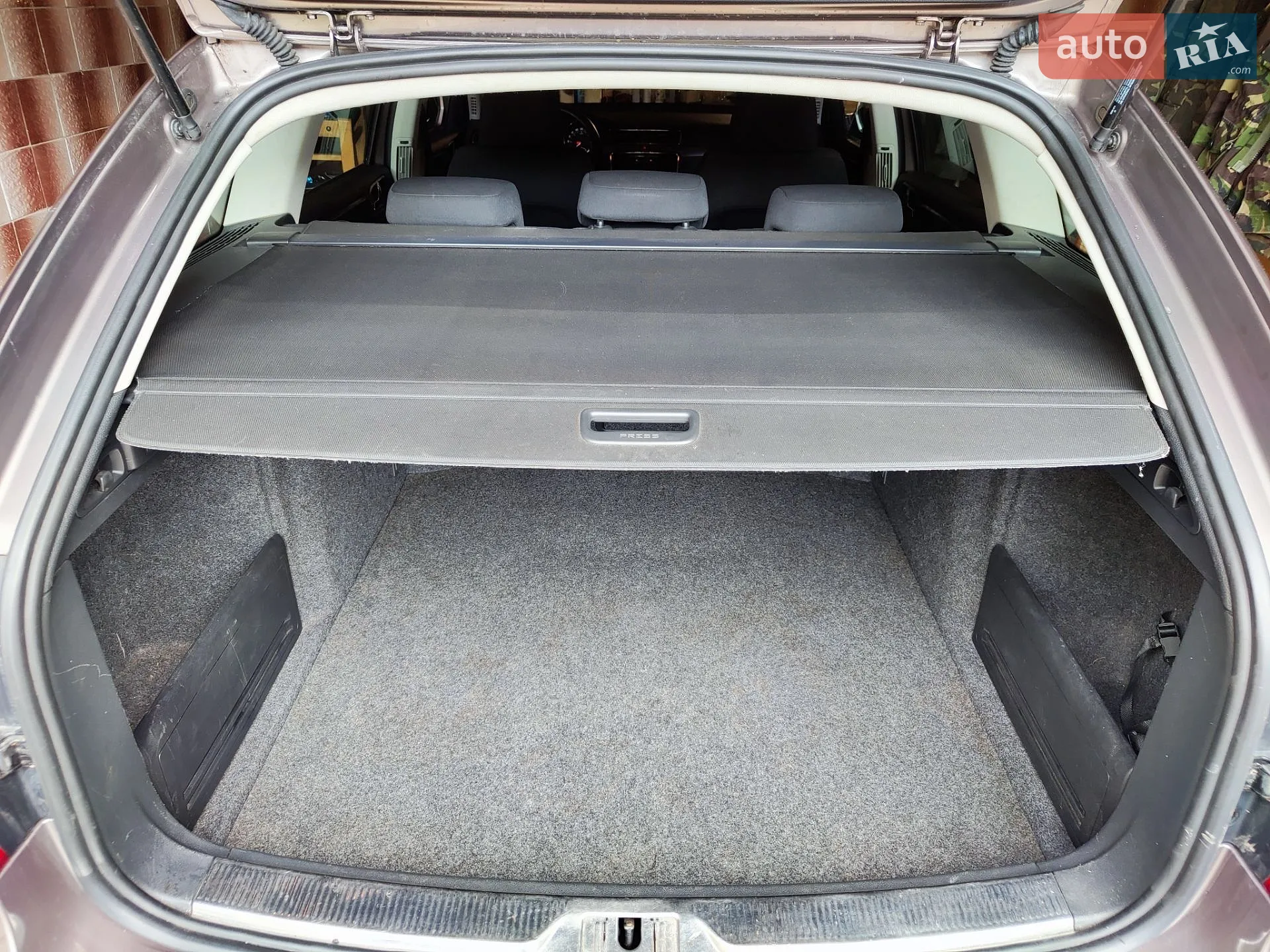 2010 Skoda Superb - мініатюра 15