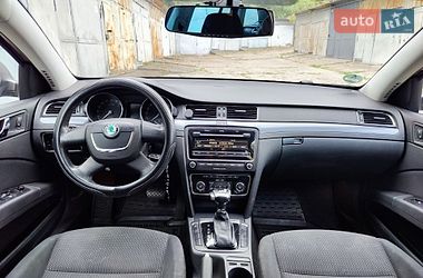 Универсал Skoda Superb 2010 в Киеве