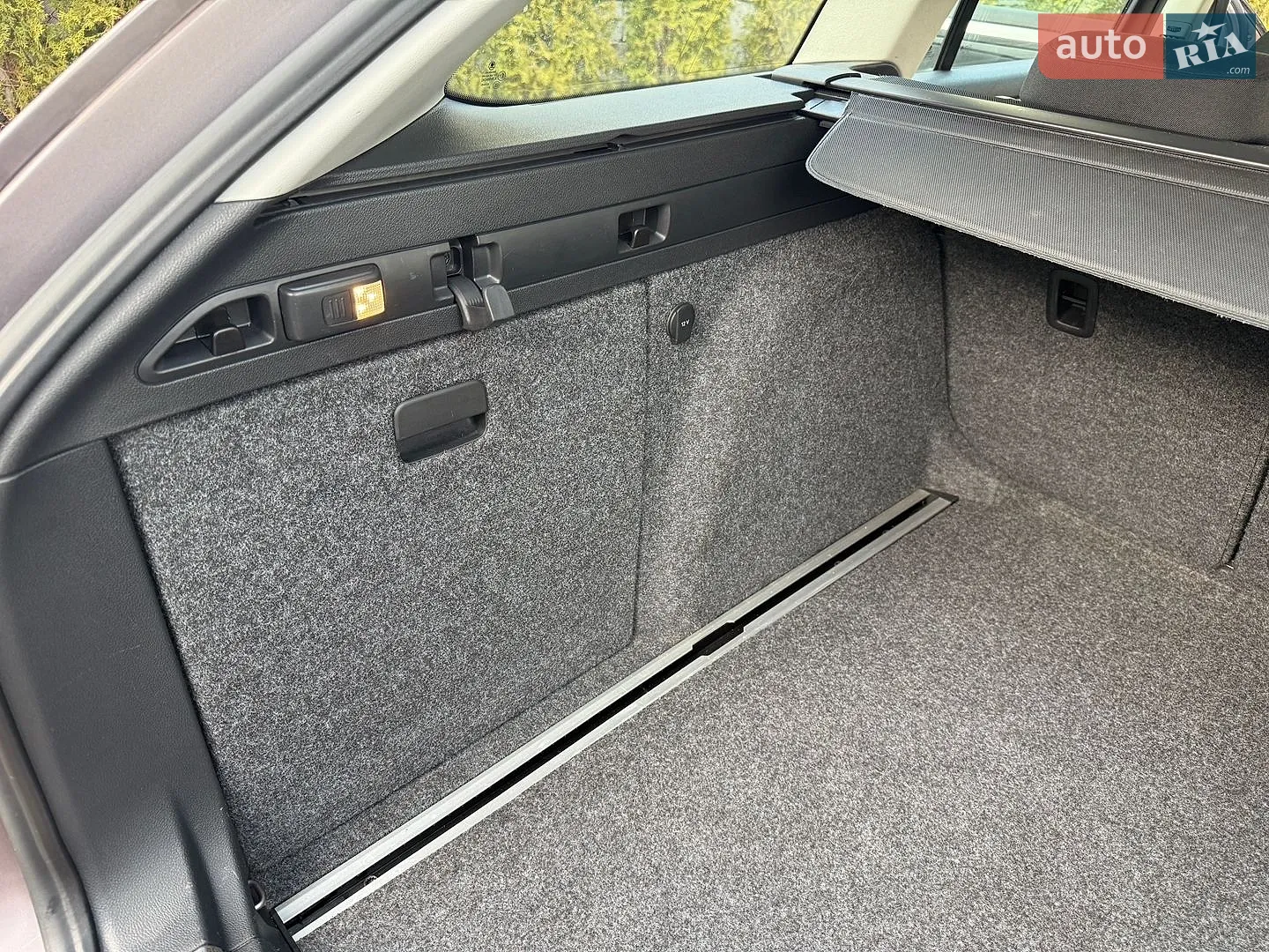 2010 Skoda Superb - мініатюра 20