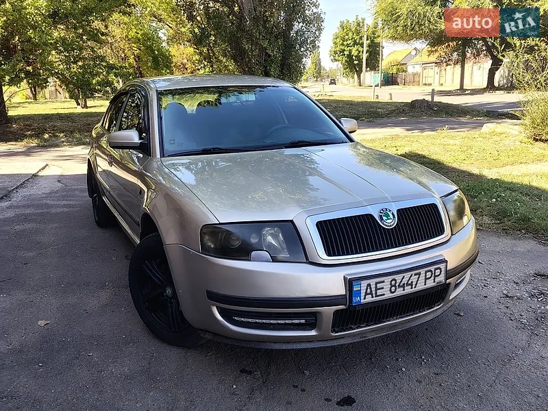 Skoda Superb 2005