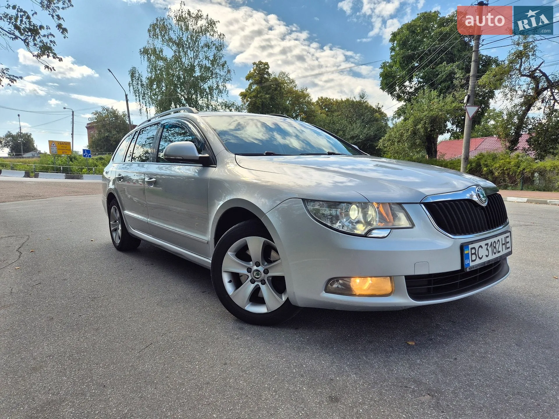 2013 Skoda Superb - мініатюра 2