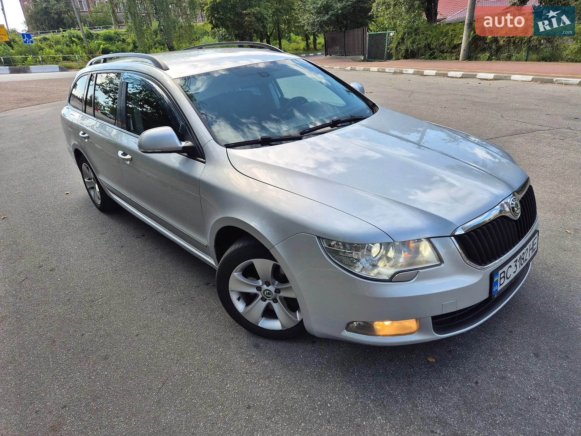 2013 Skoda Superb - мініатюра 18