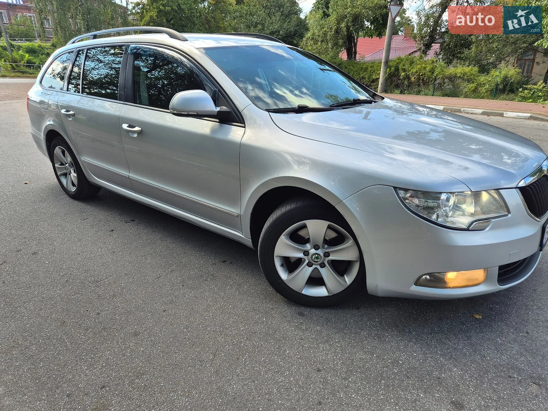 2013 Skoda Superb - мініатюра 21