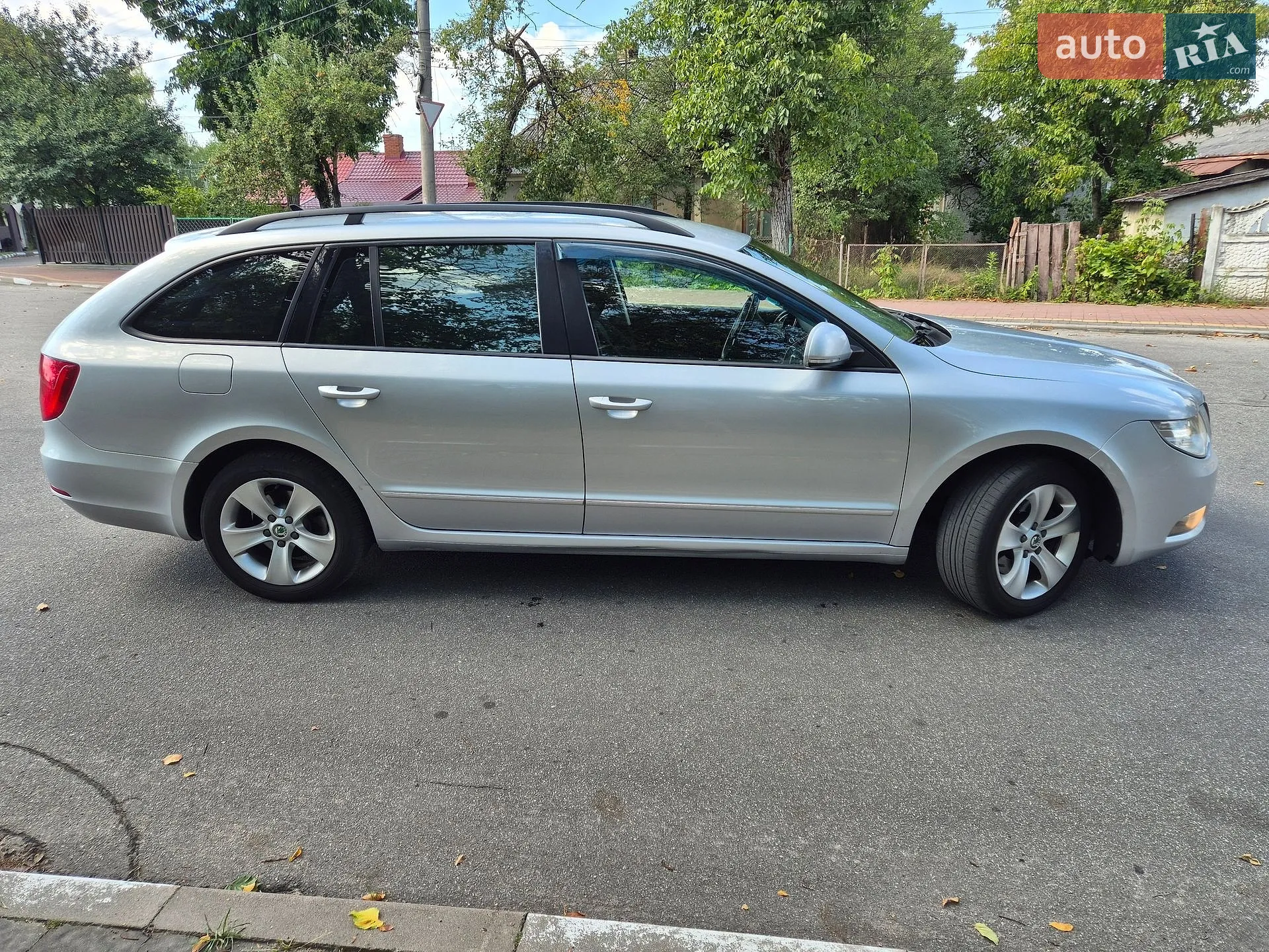 2013 Skoda Superb - мініатюра 27