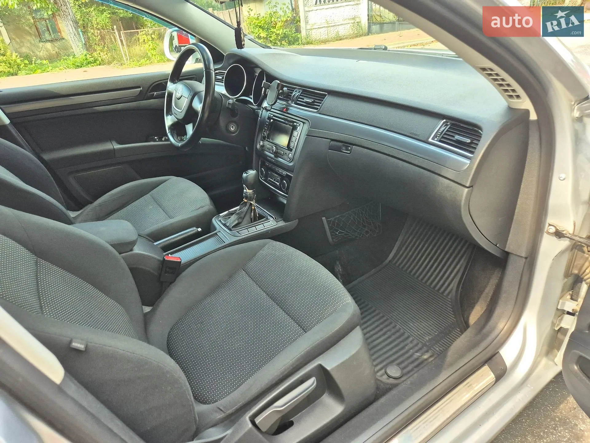 2013 Skoda Superb - мініатюра 95
