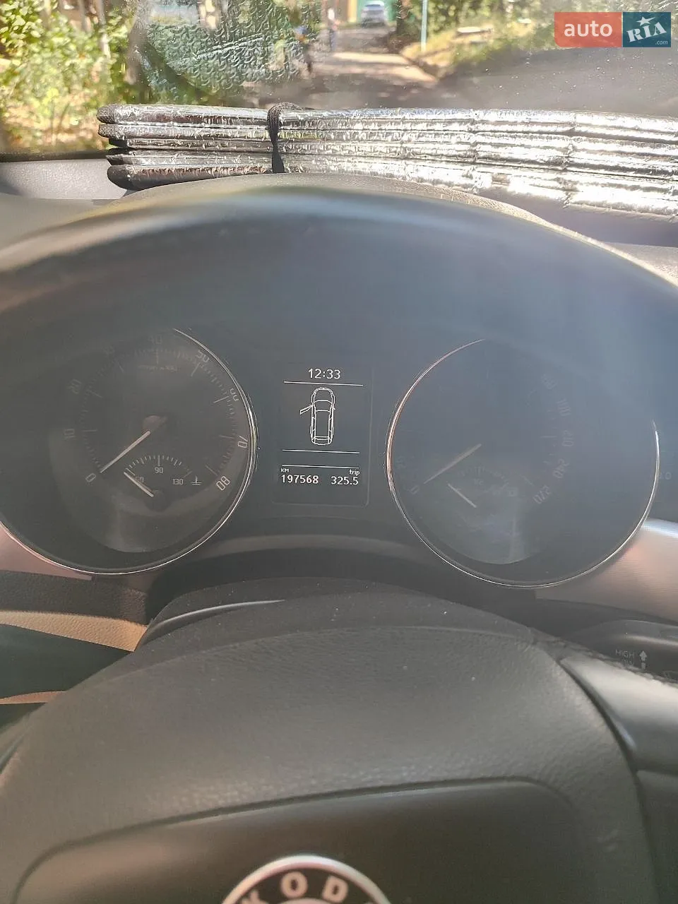 2010 Skoda Superb - мініатюра 11