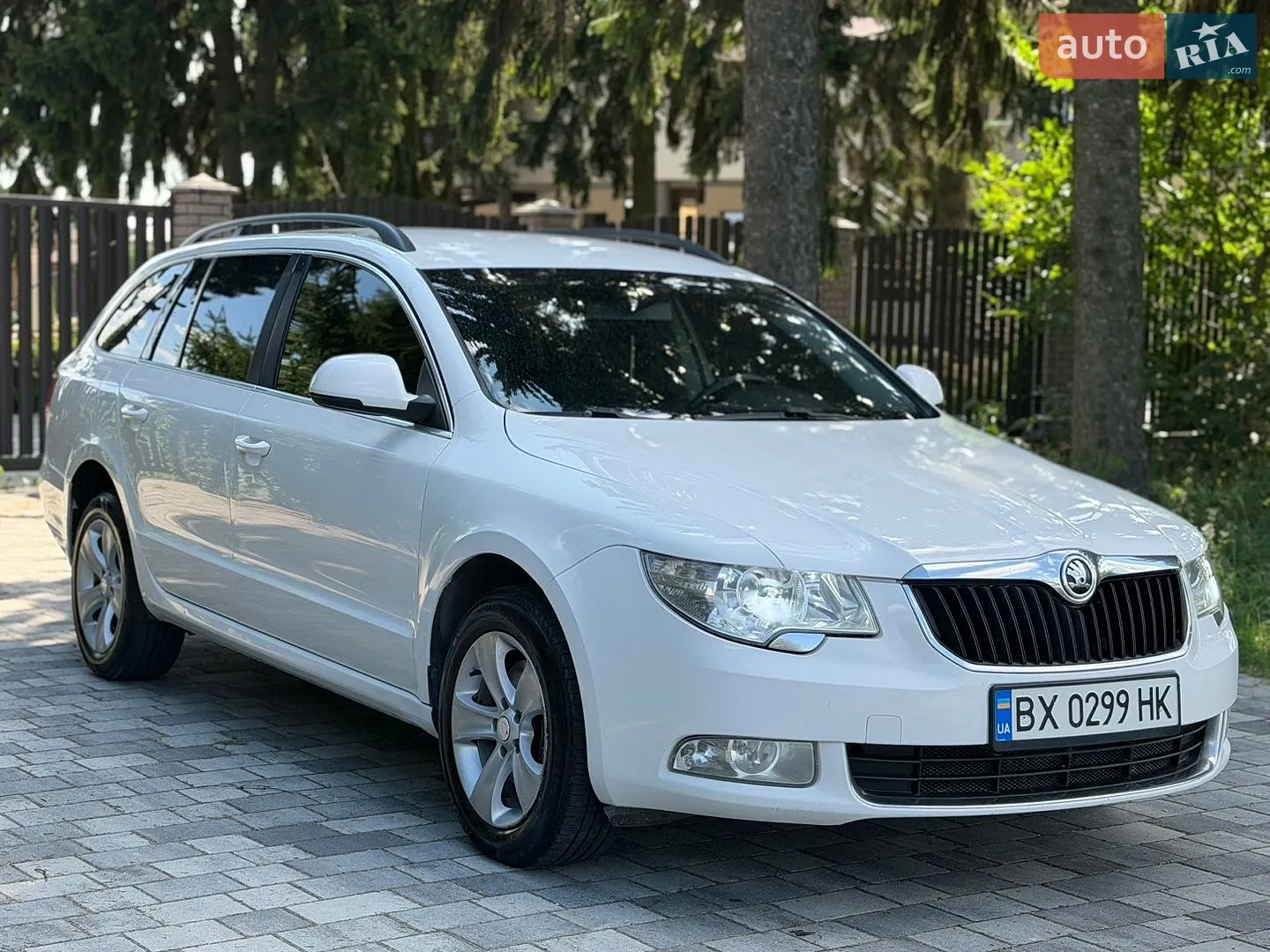 2011 Skoda Superb - мініатюра 3
