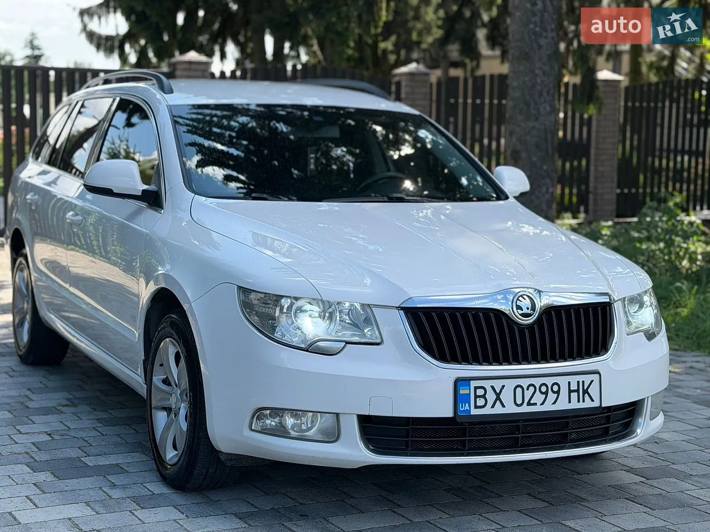 2011 Skoda Superb - фото 1