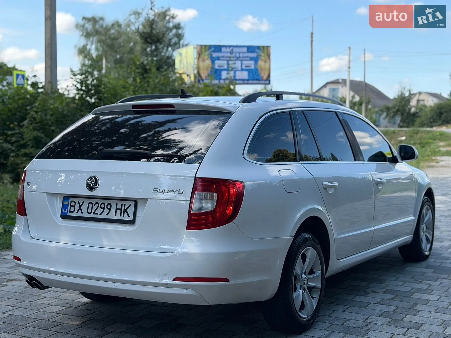 2011 Skoda Superb - мініатюра 4