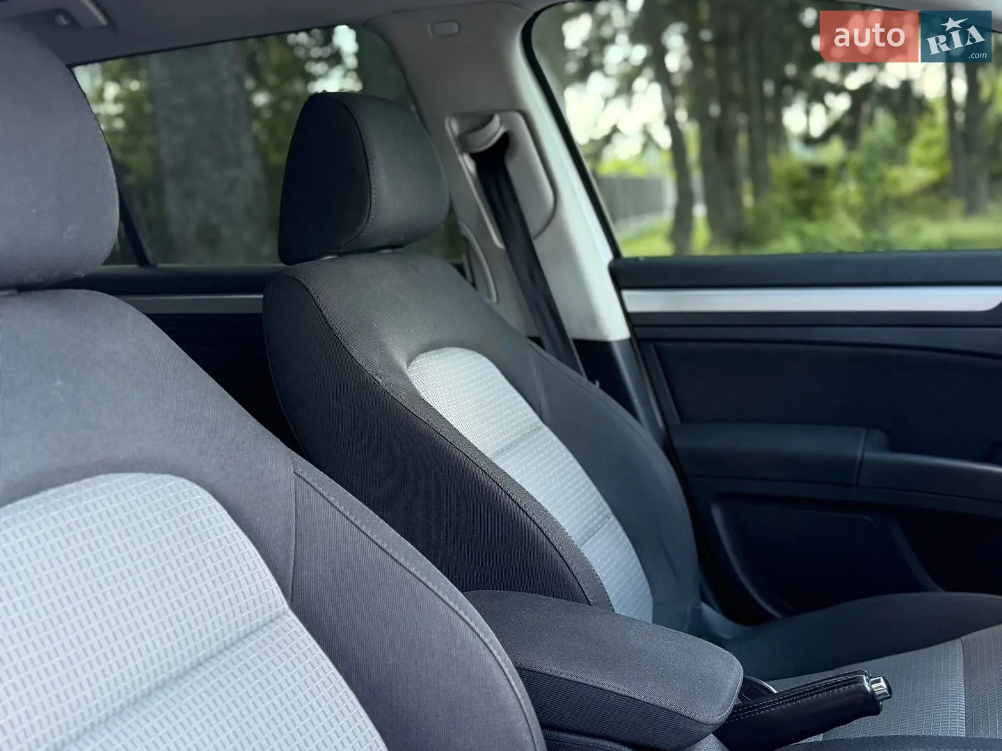 2011 Skoda Superb - мініатюра 20