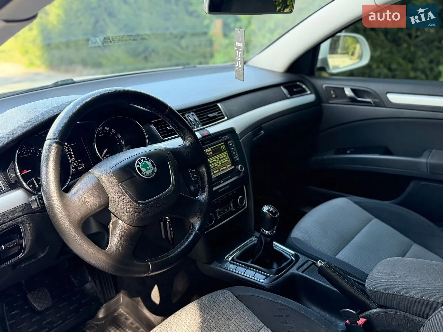 2011 Skoda Superb - мініатюра 25