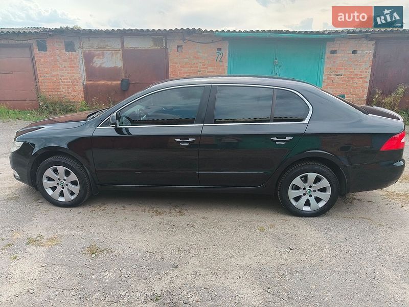 Лифтбек Skoda Superb 2013 в Миргороде