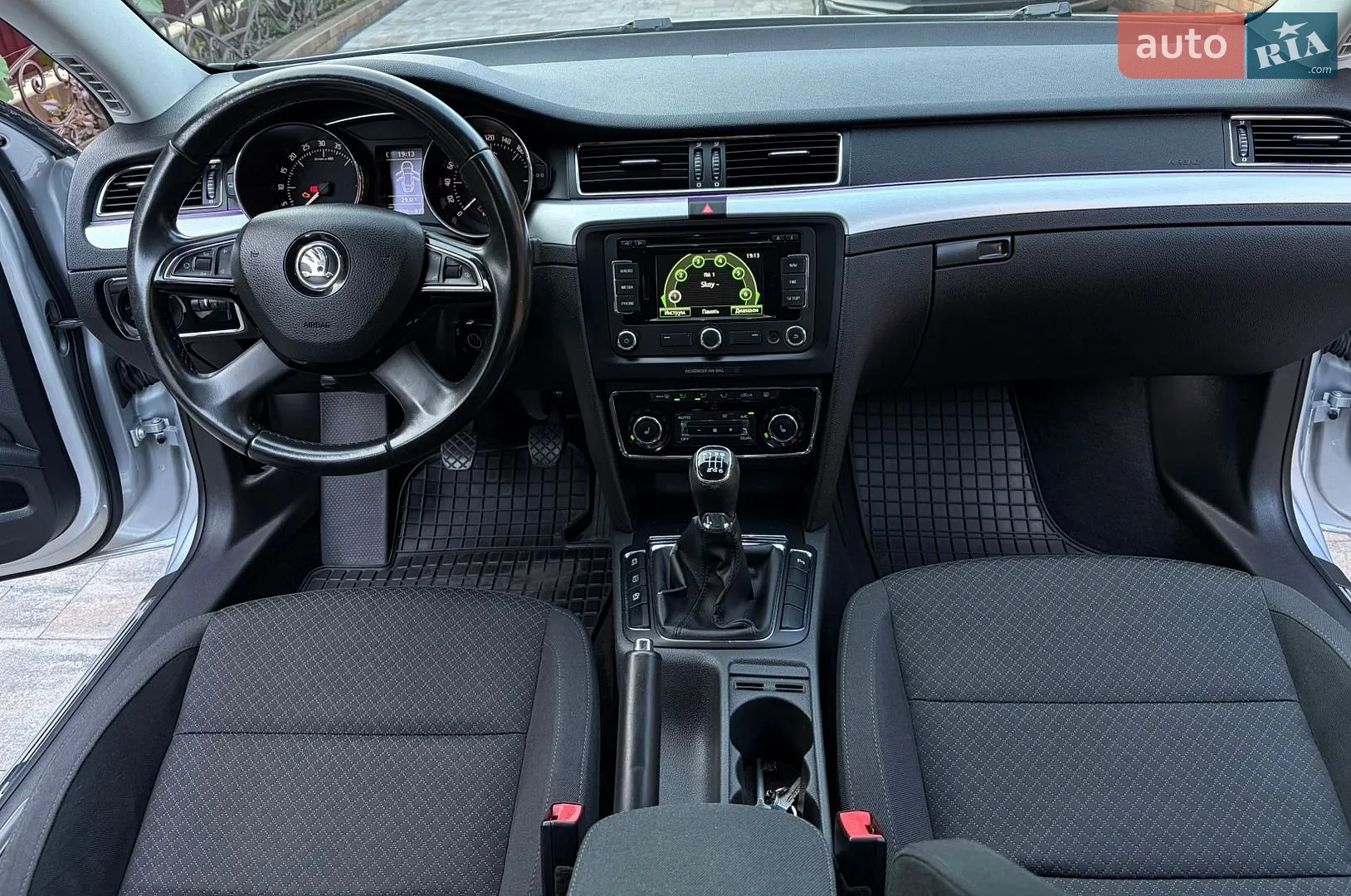 2014 Skoda Superb - мініатюра 21