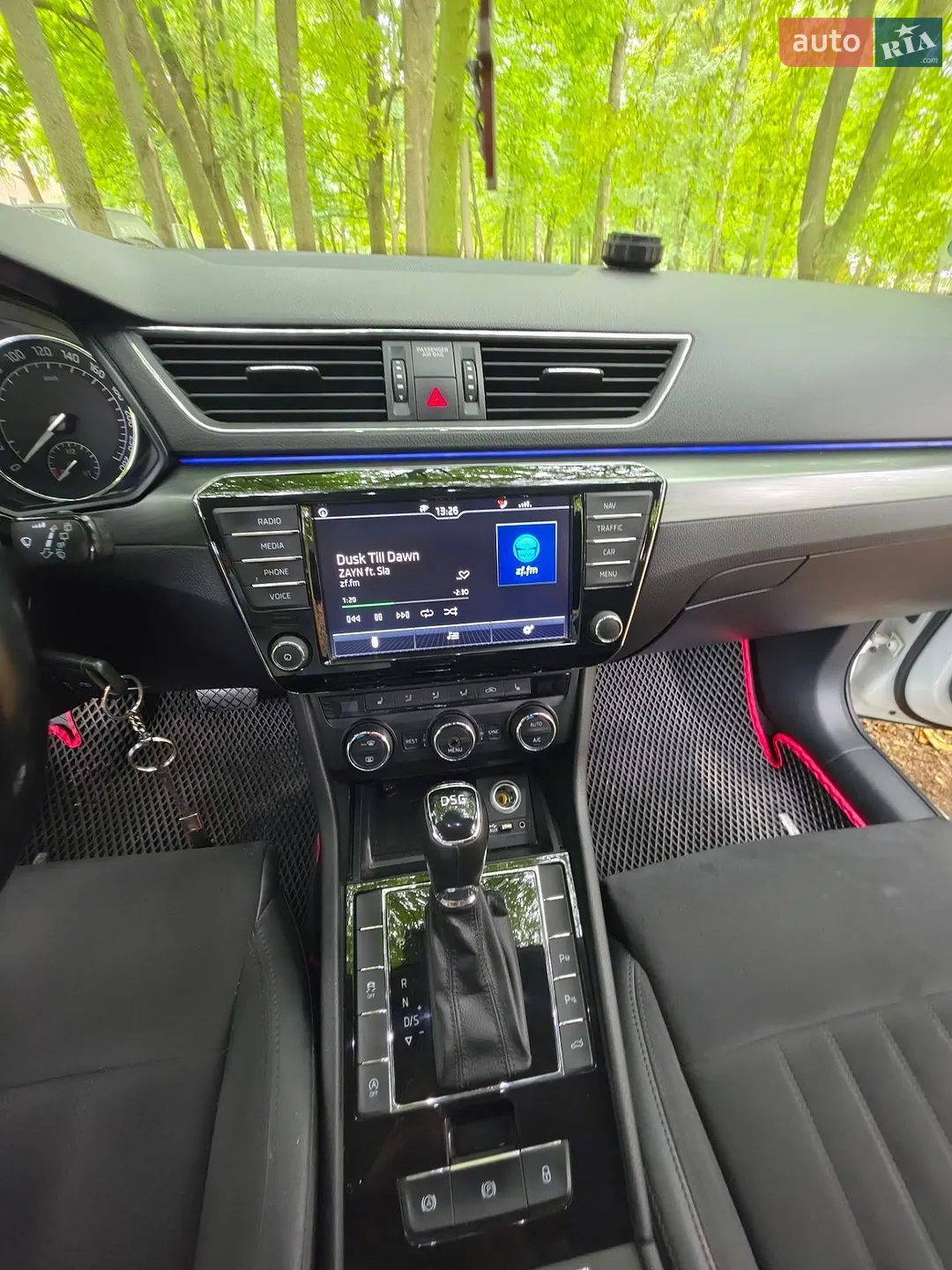 2015 Skoda Superb - мініатюра 10