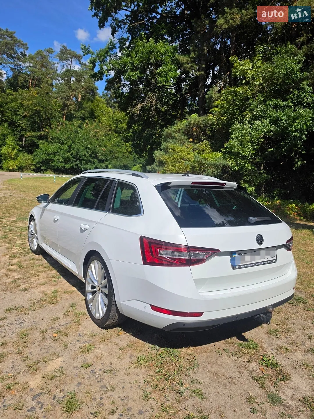 2015 Skoda Superb - мініатюра 14