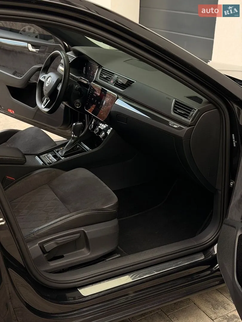 2018 Skoda Superb - мініатюра 60