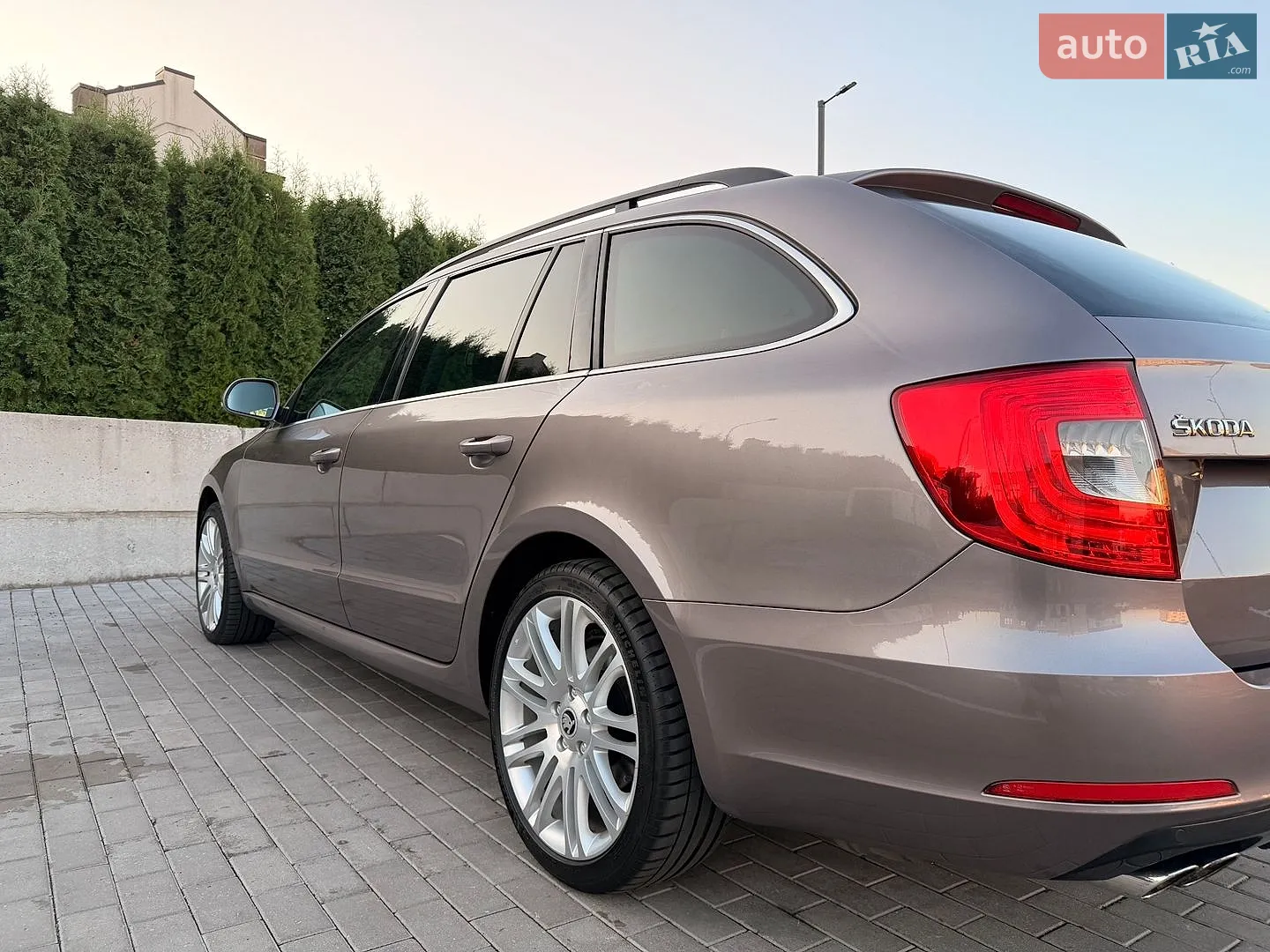 2015 Skoda Superb - мініатюра 13