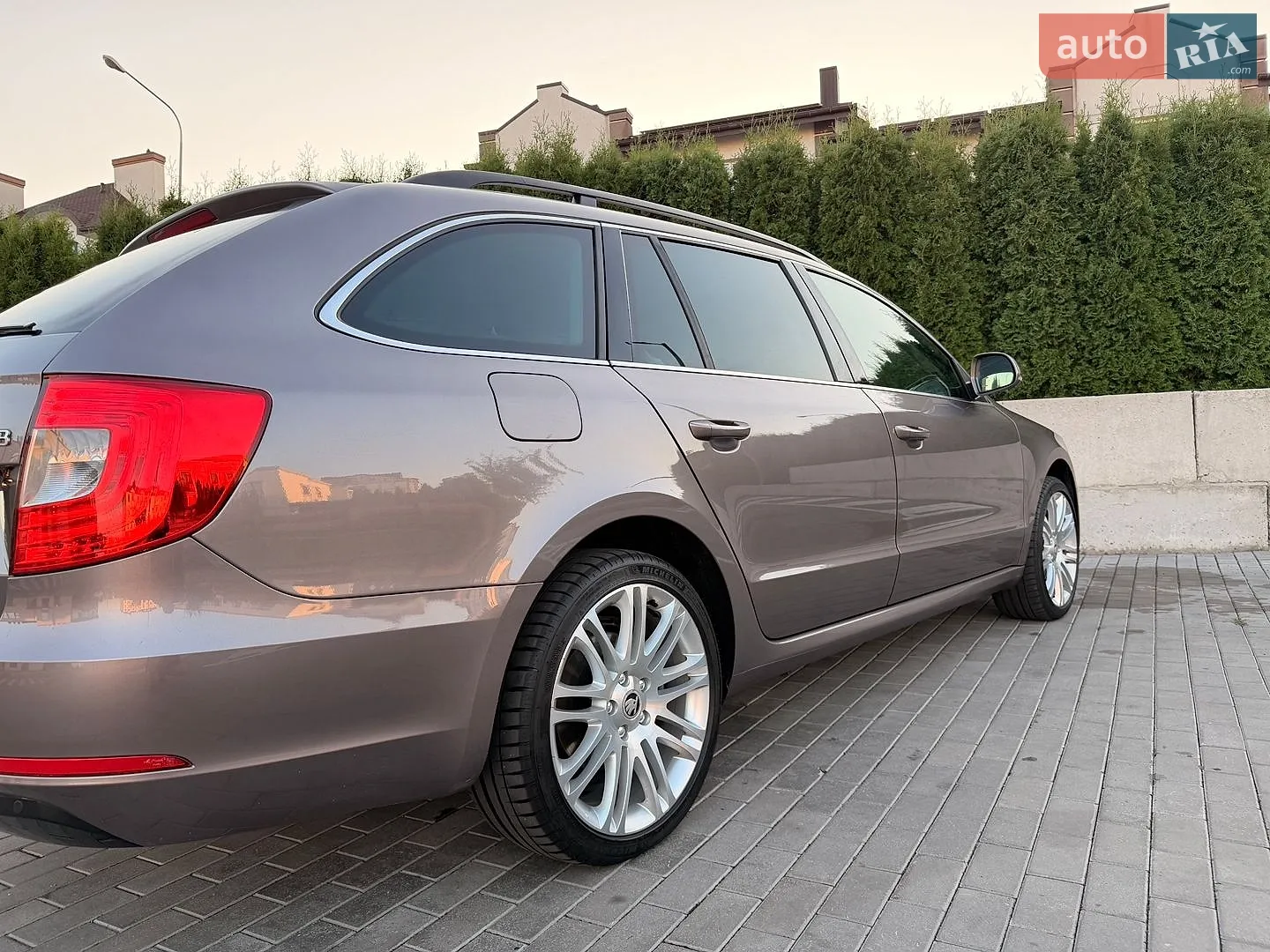 2015 Skoda Superb - мініатюра 28