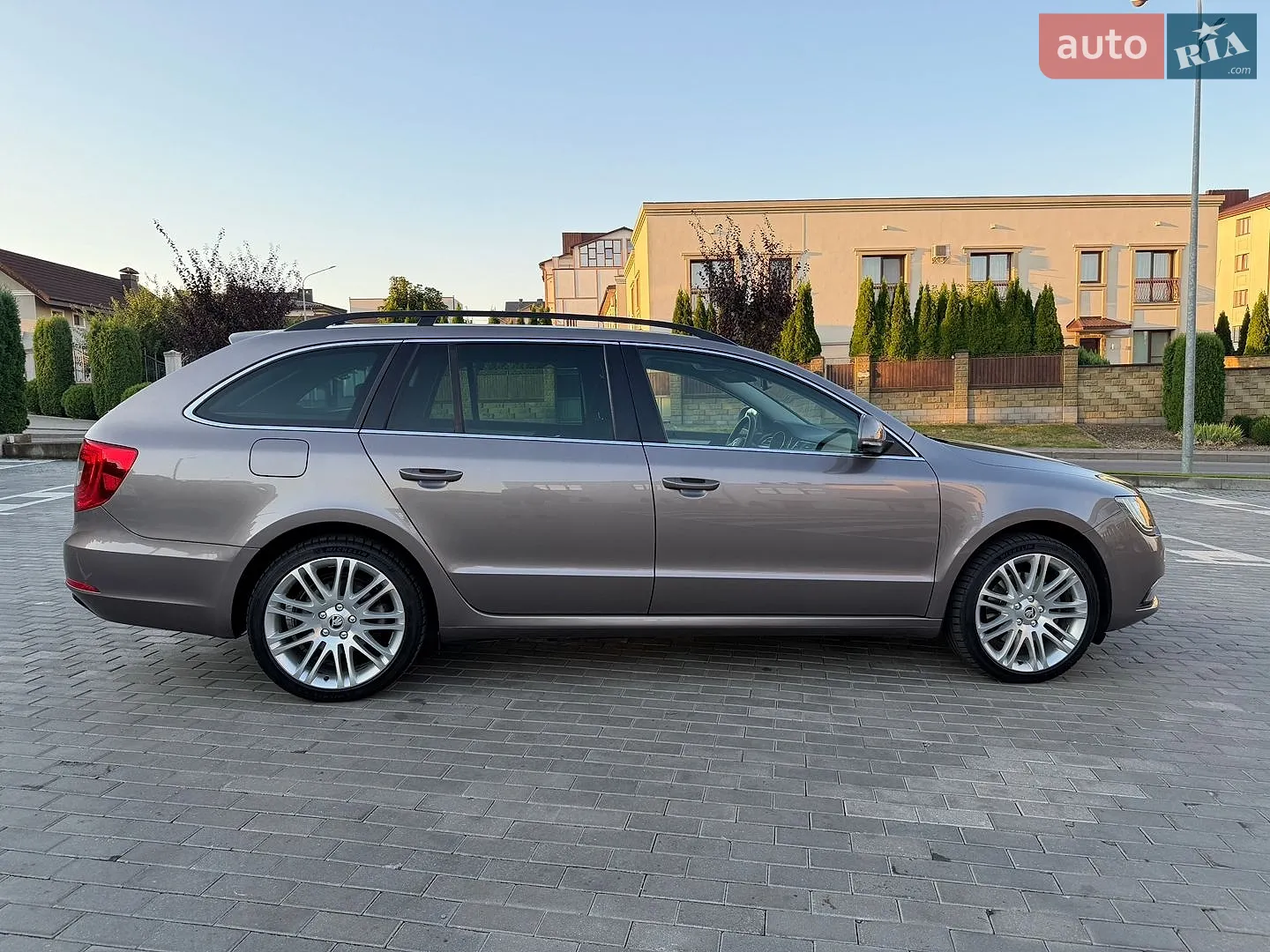 2015 Skoda Superb - мініатюра 32