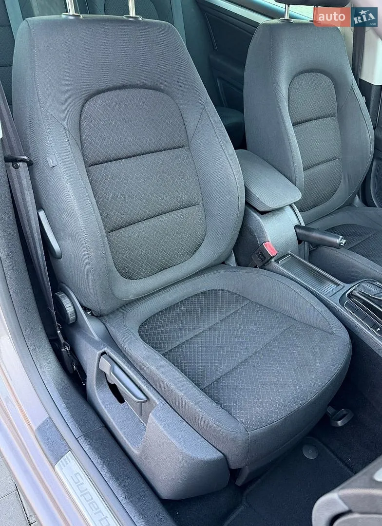 2015 Skoda Superb - мініатюра 64