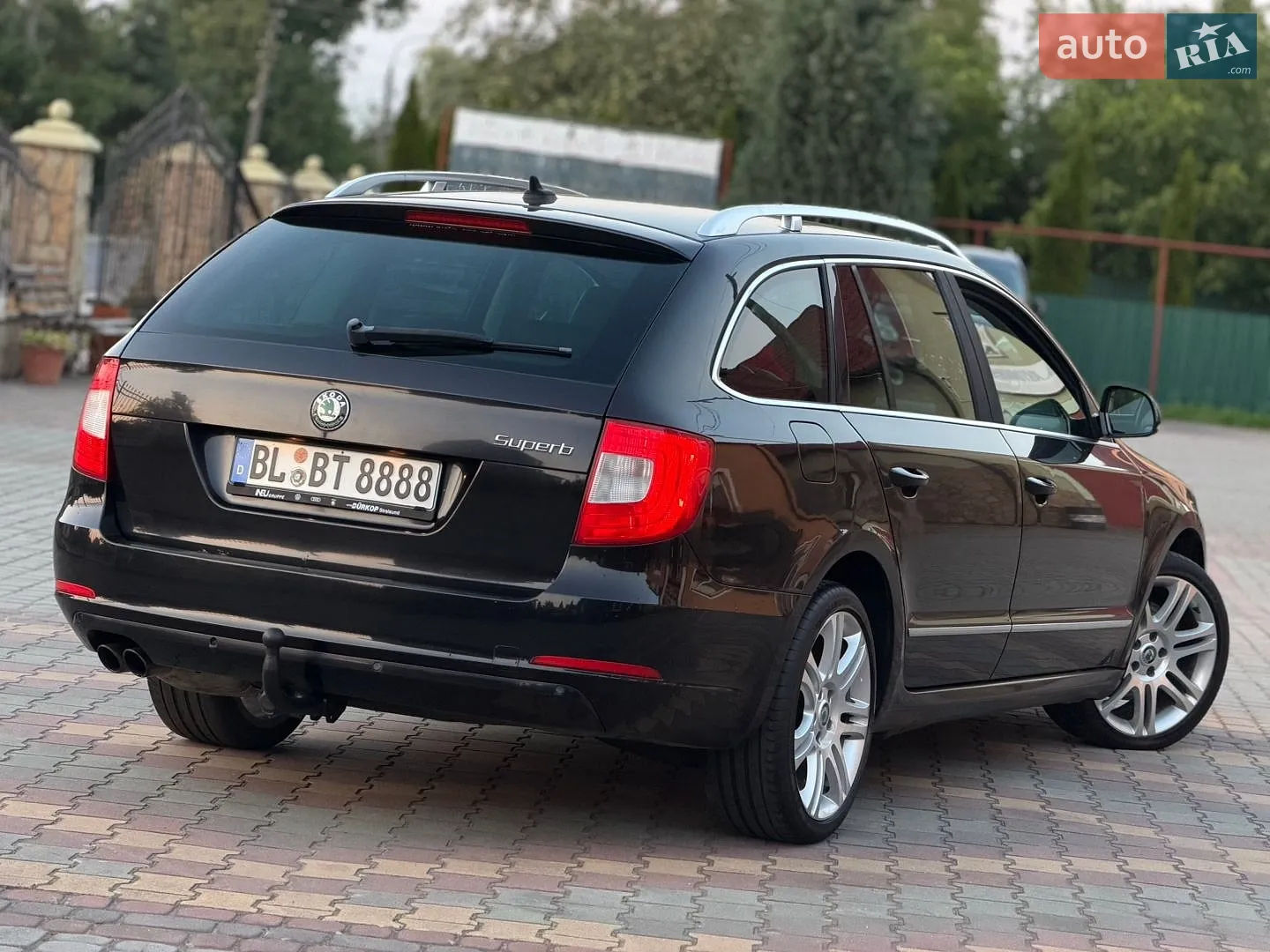 2011 Skoda Superb - мініатюра 9