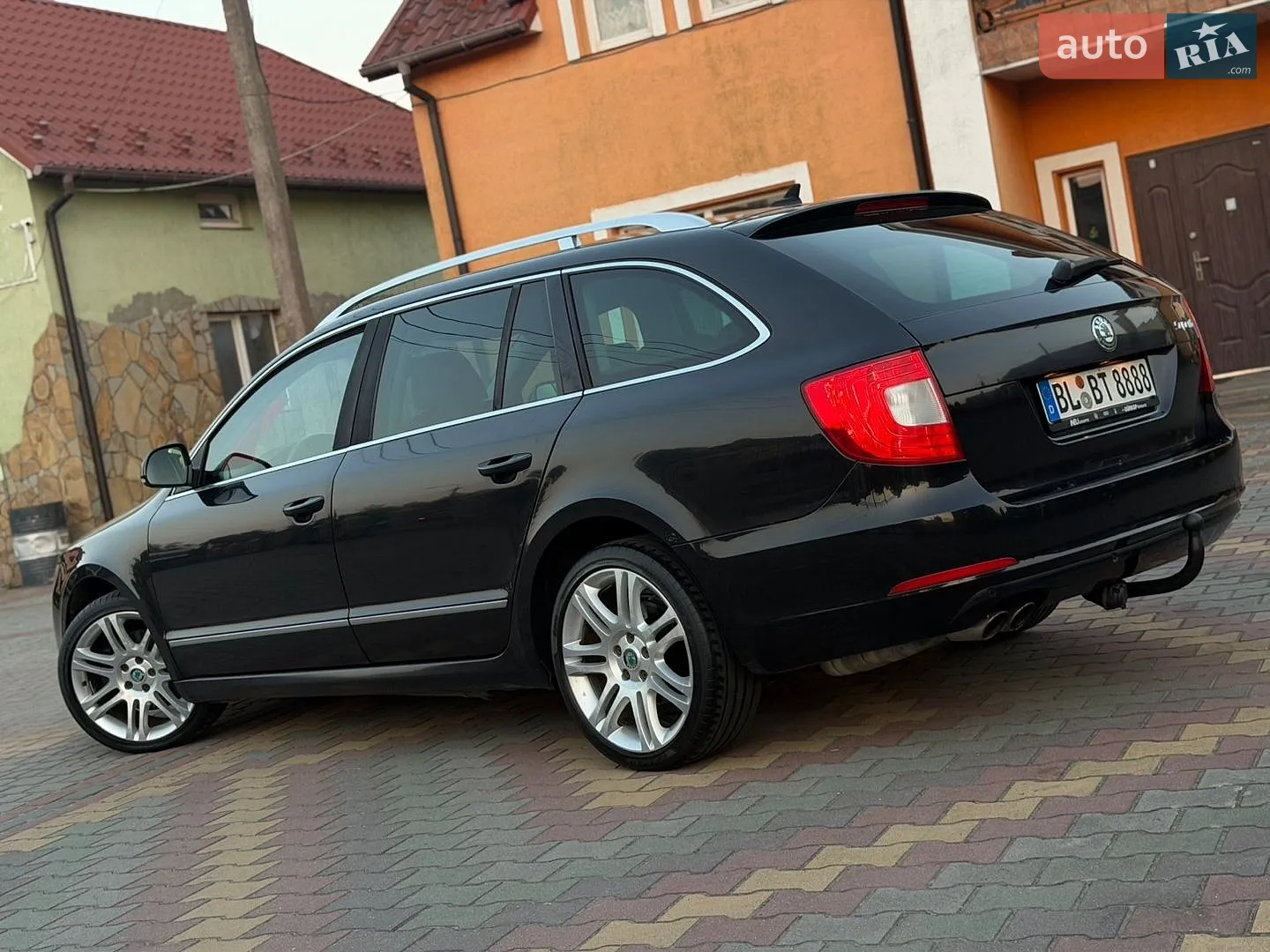 2011 Skoda Superb - мініатюра 13