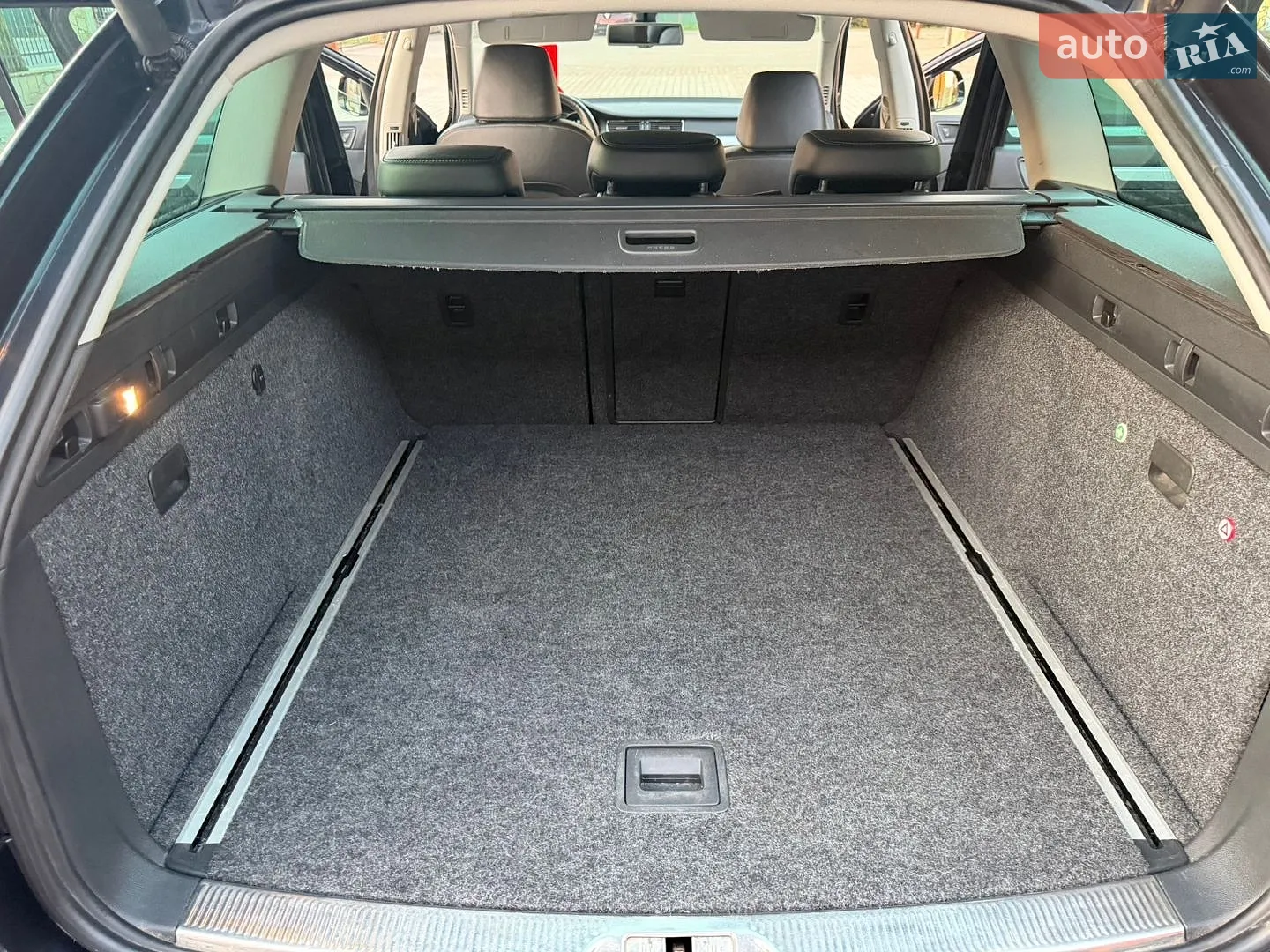 2011 Skoda Superb - мініатюра 61