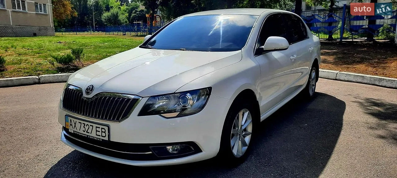 2012 Skoda Superb - мініатюра 88