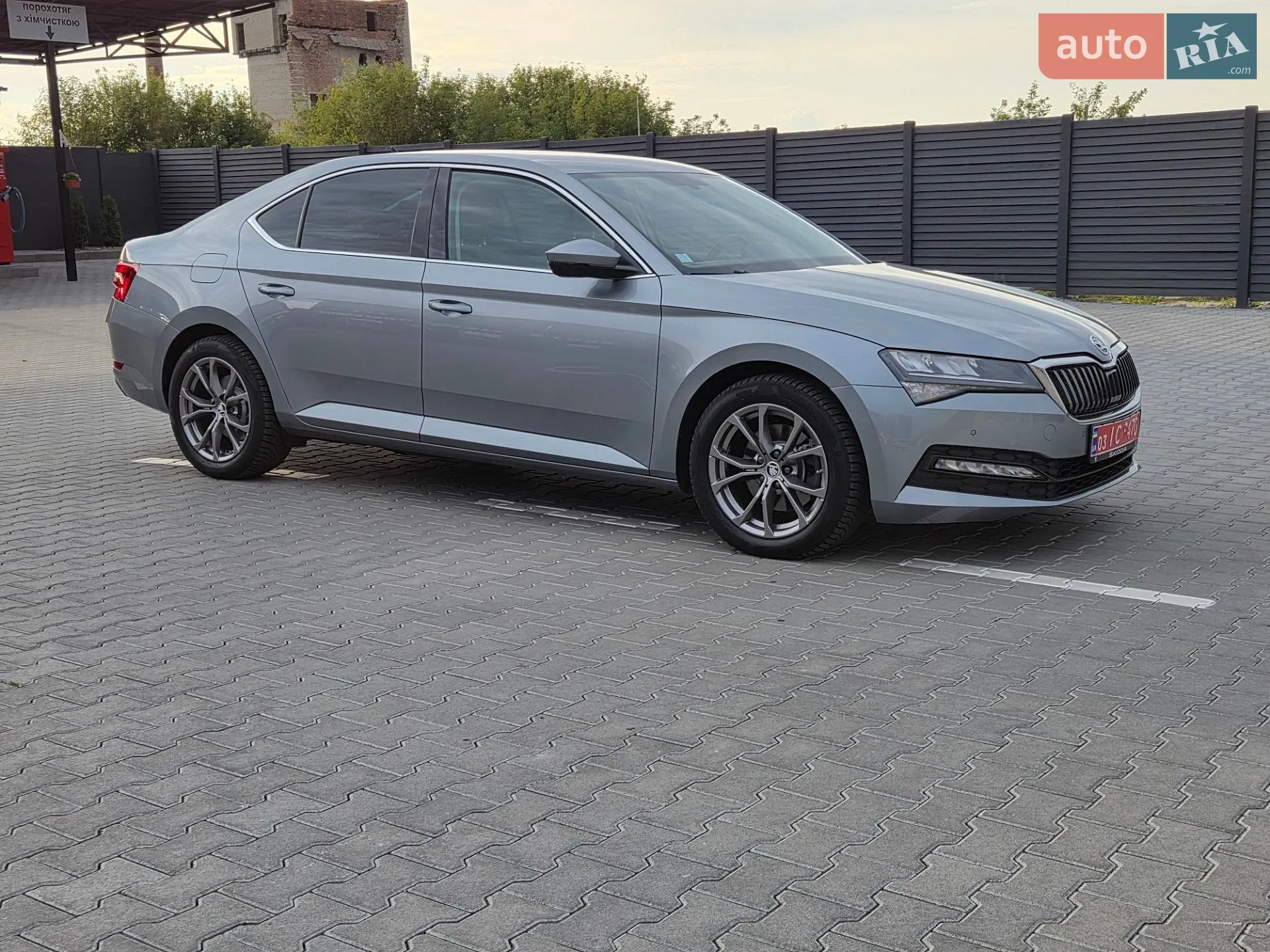2021 Skoda Superb - мініатюра 3