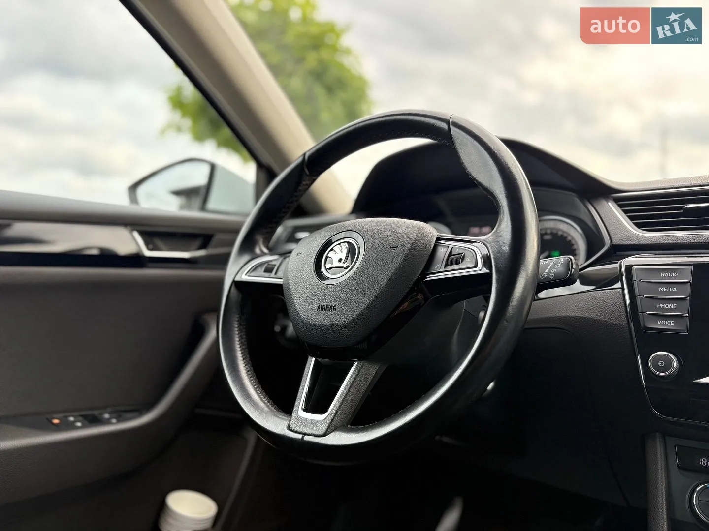 2015 Skoda Superb - мініатюра 26