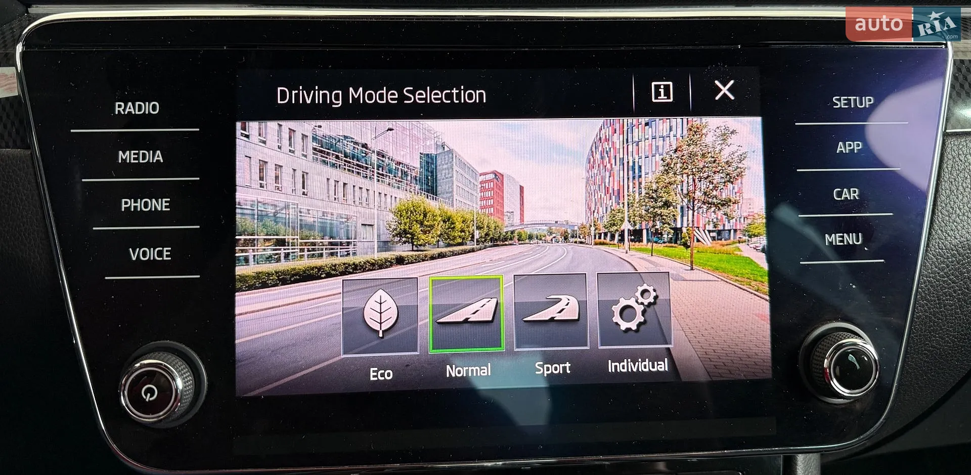 2018 Skoda Superb - мініатюра 37