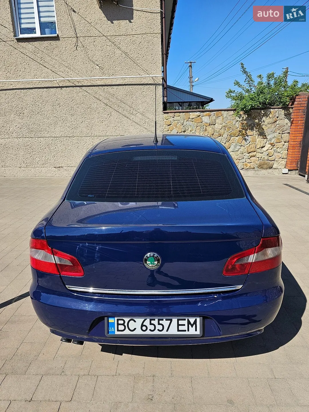 2010 Skoda Superb - мініатюра 18