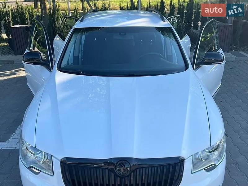 Skoda Superb 2012