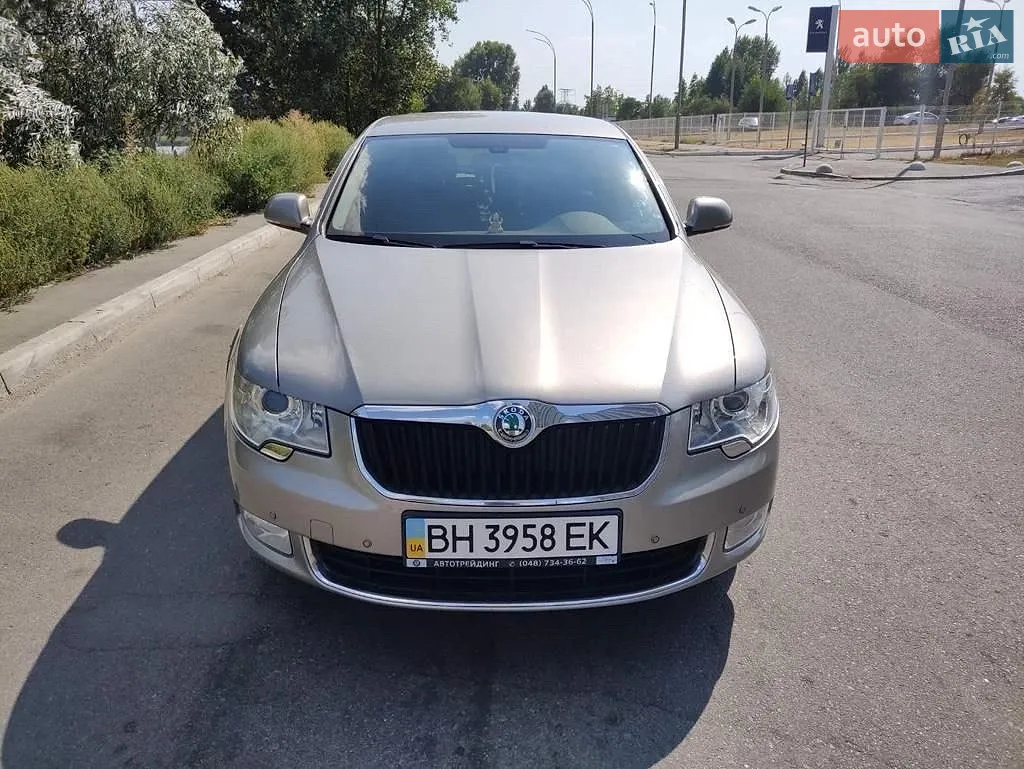 2013 Skoda Superb - фото 1
