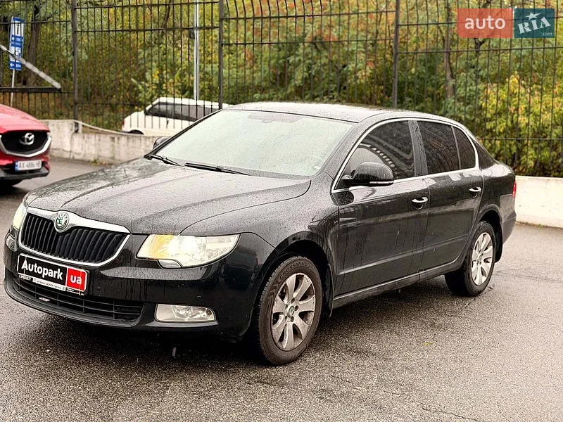 Skoda Superb 2012