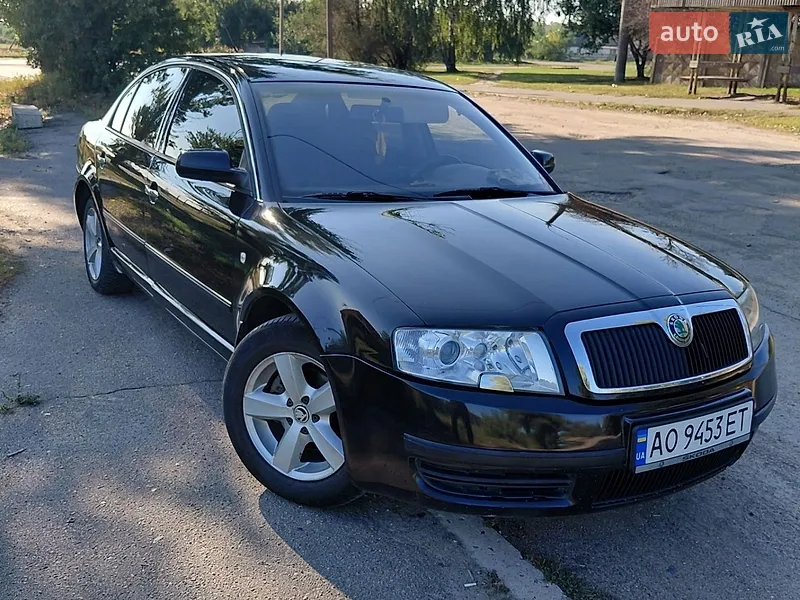 Skoda Superb 2006