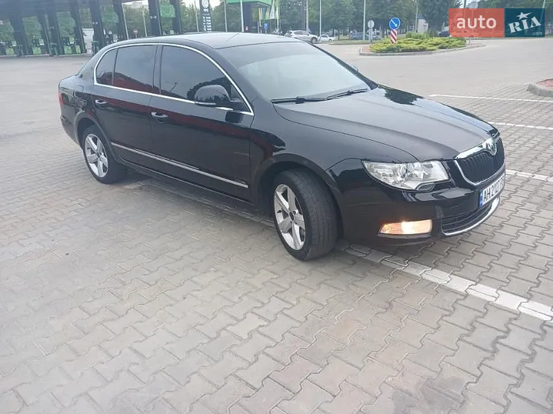 Skoda Superb 2012