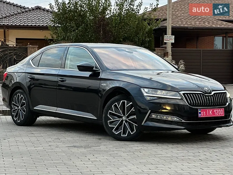 Skoda Superb 2022