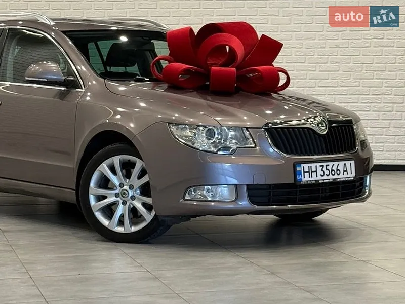 Skoda Superb 2012