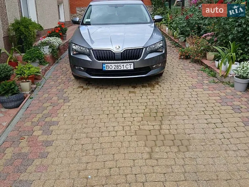 Skoda Superb 2015