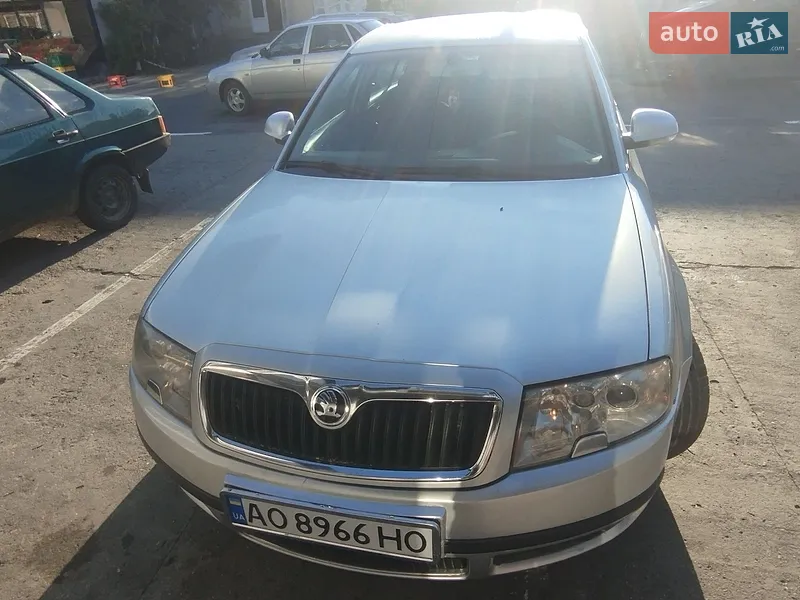Skoda Superb 2006