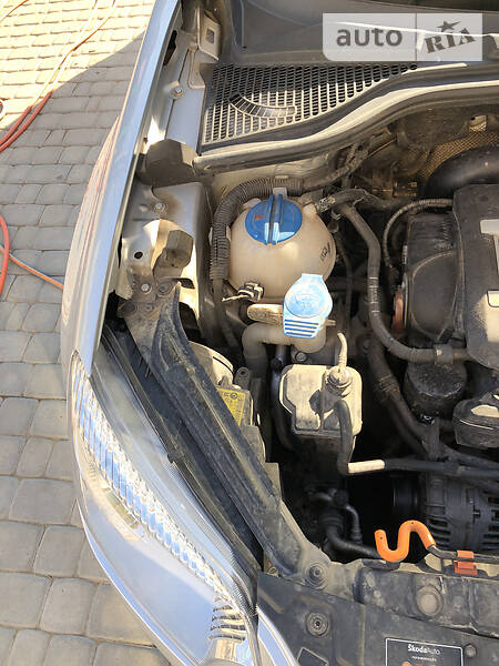 Позашляховик / Кросовер Skoda Yeti 2009 в Харкові