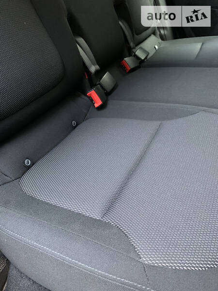 Позашляховик / Кросовер Skoda Yeti 2010 в Обухові