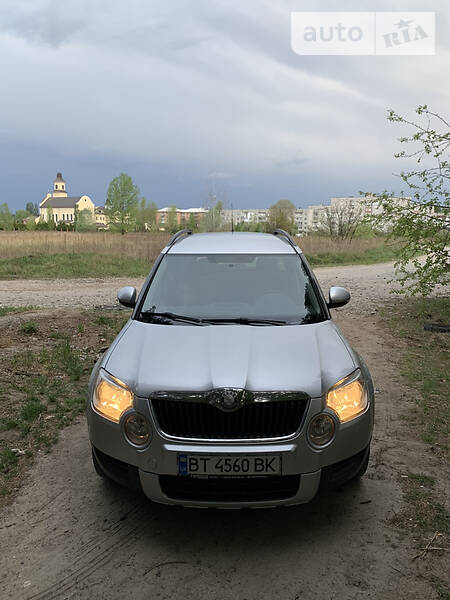 Позашляховик / Кросовер Skoda Yeti 2010 в Обухові
