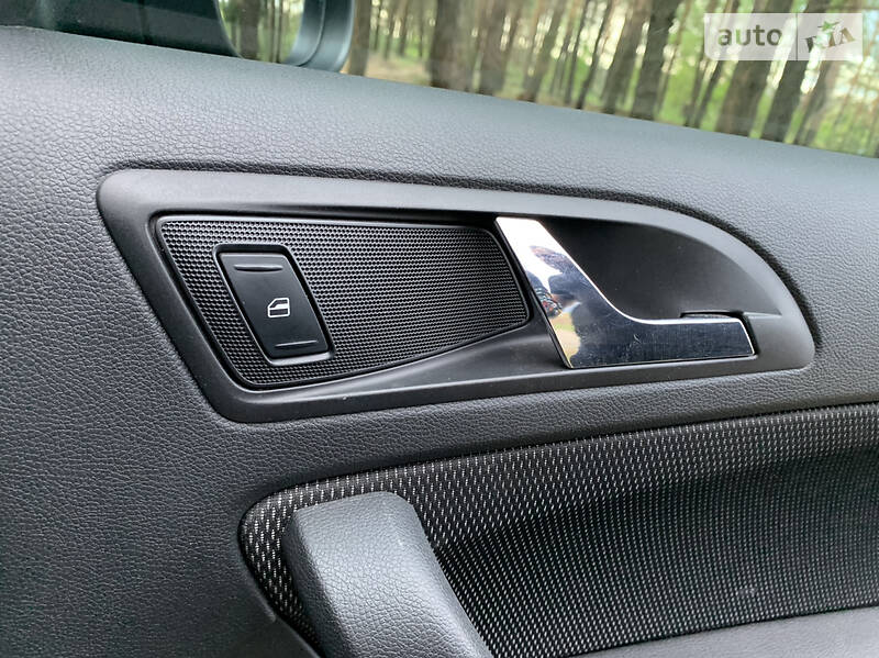 Позашляховик / Кросовер Skoda Yeti 2010 в Обухові