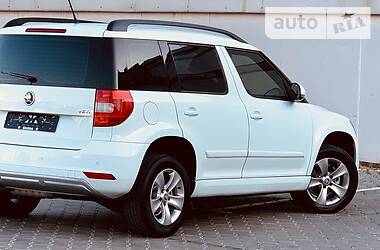 Внедорожник / Кроссовер Skoda Yeti 2016 в Одессе